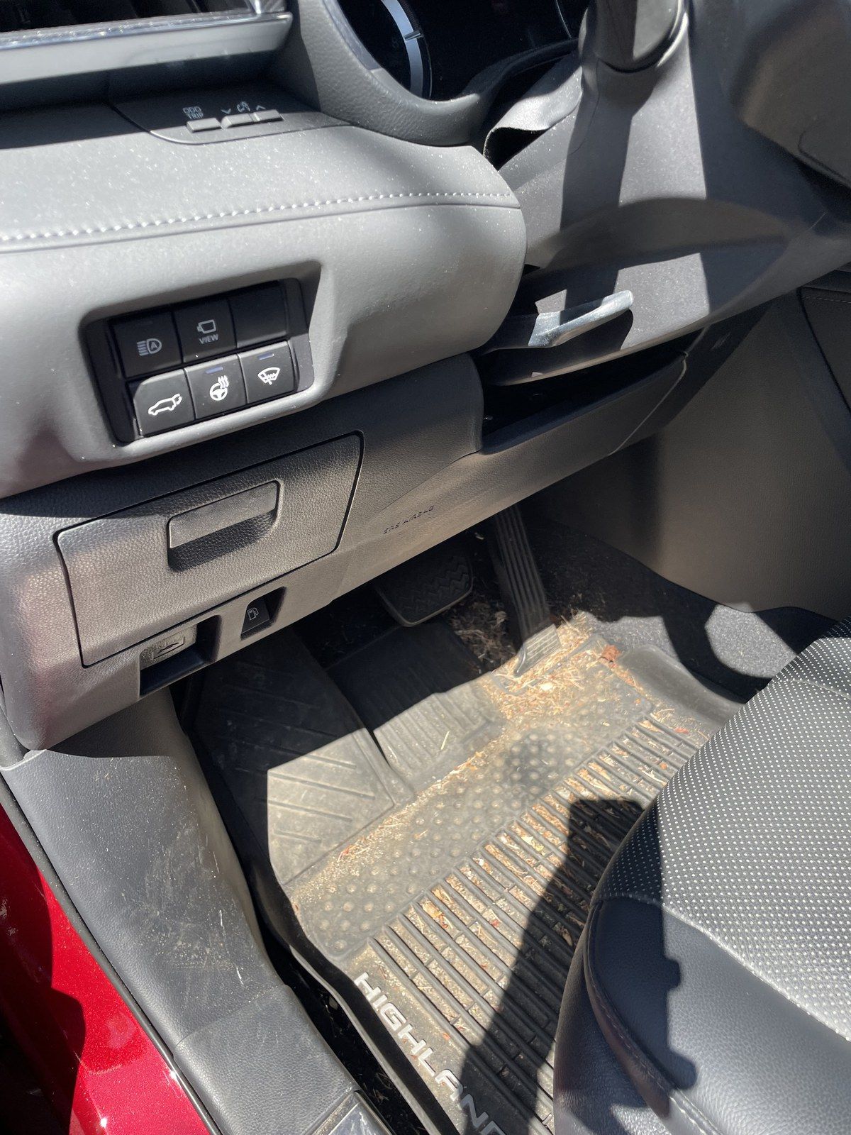 Toyota Highlander interior, before
